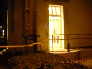 Bankrablók robbantottak az OTP-ben